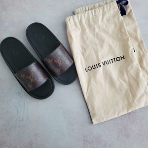 LOUIS VUITTON SUNBATH SLIDES
